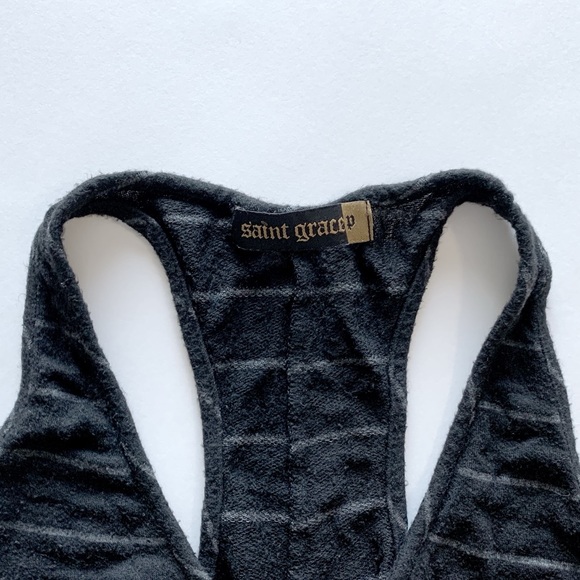 Gray / Grey over Striped Soft Racer Back Black Tank Top Women’s SZ Medium Petite - Picture 3 of 3